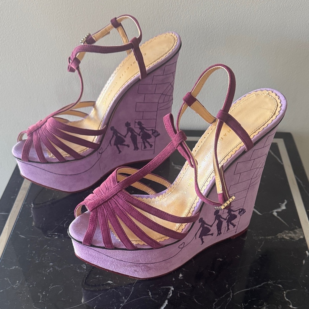 Charlotte Olympia for Bergdorf Goodman Purple suede Wedge Sandals 39 RARE! NEW! - Picture 2 of 8